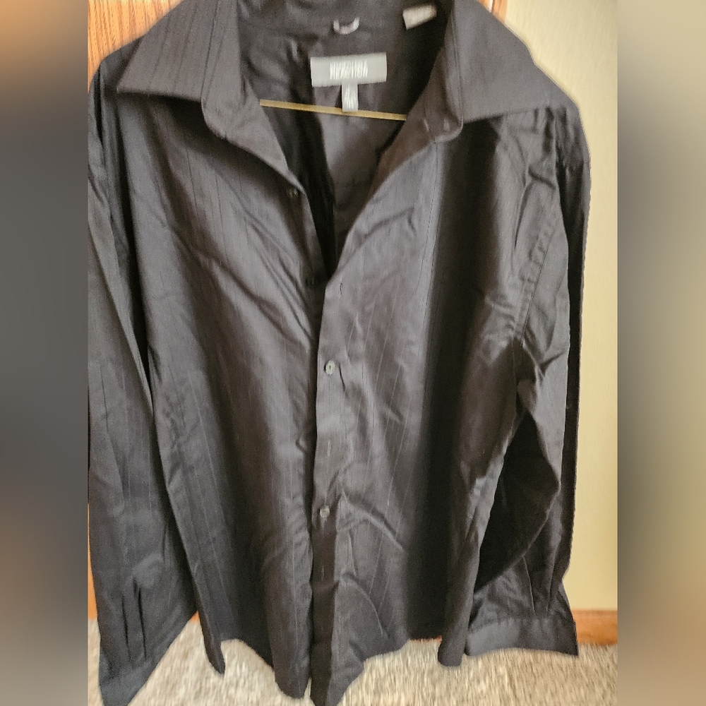 Kenneth Cole men's collard button up long sleeve shirt